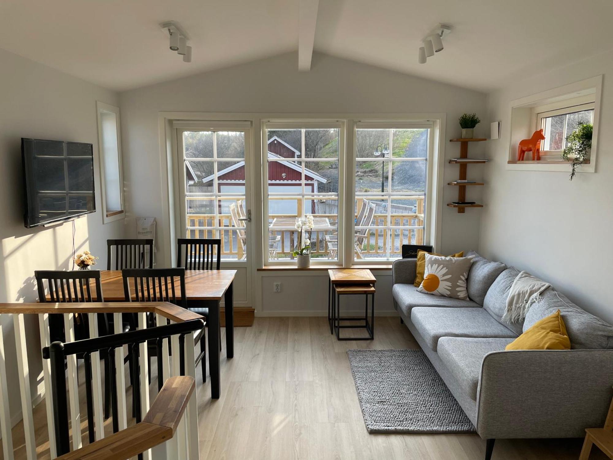New House By The Lake Bunn & Private Bathing Jetty 그라나 외부 사진
